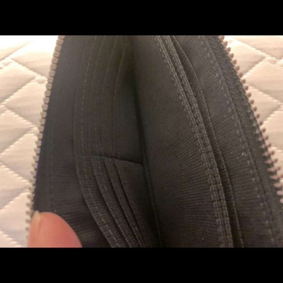 Wallet - Picture 3 of 5